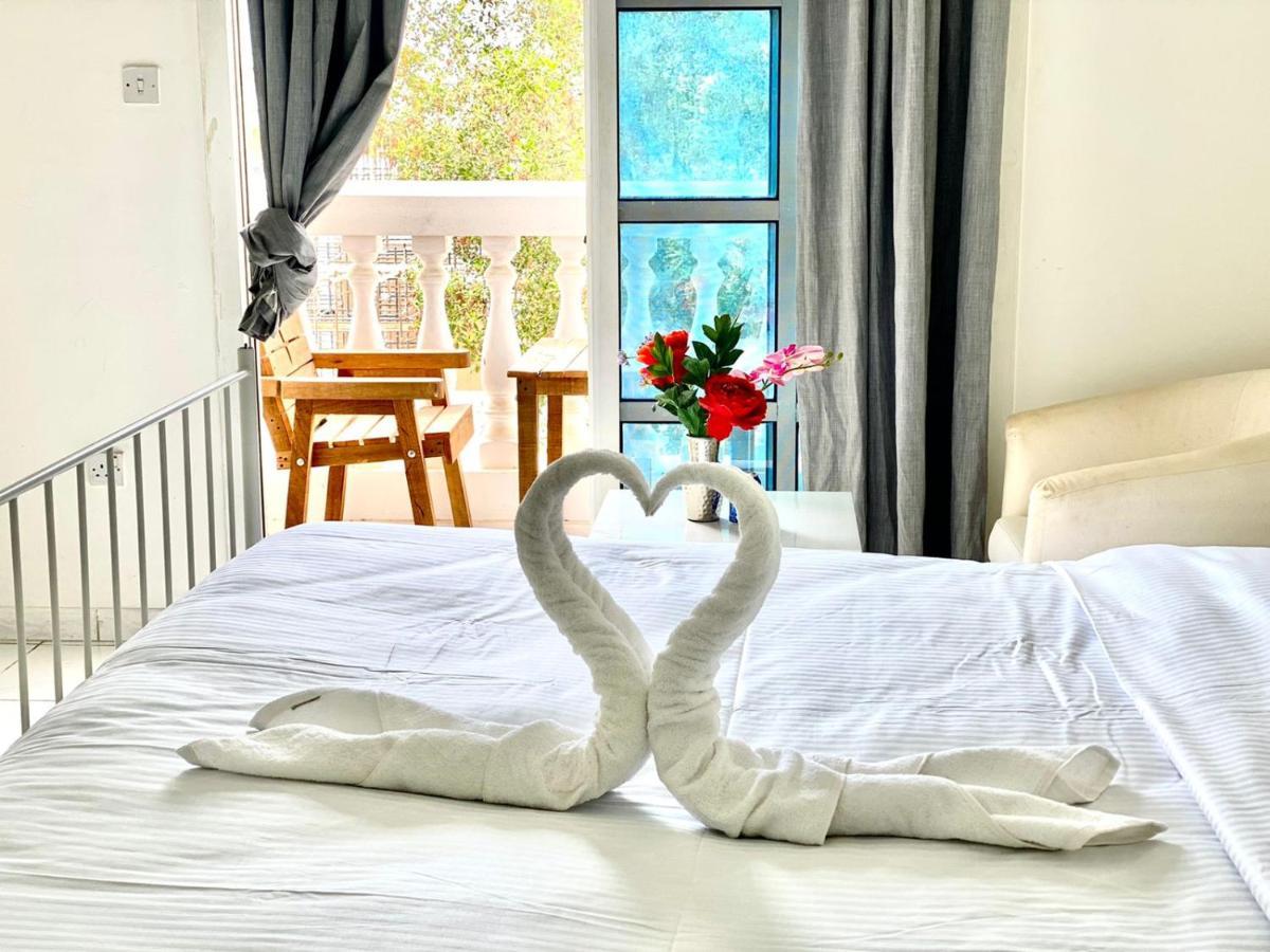 Comfortable Private Rooms In Compound Housing 迪拜 外观 照片